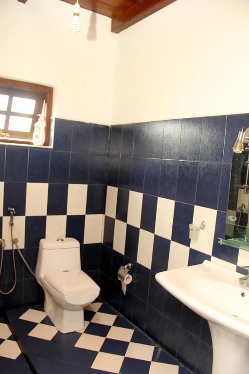 Perera Homestay Нувара-Елія Екстер'єр фото