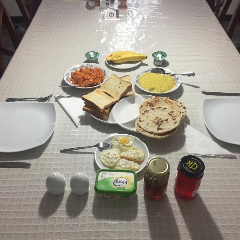 Perera Homestay Нувара-Елія Екстер'єр фото